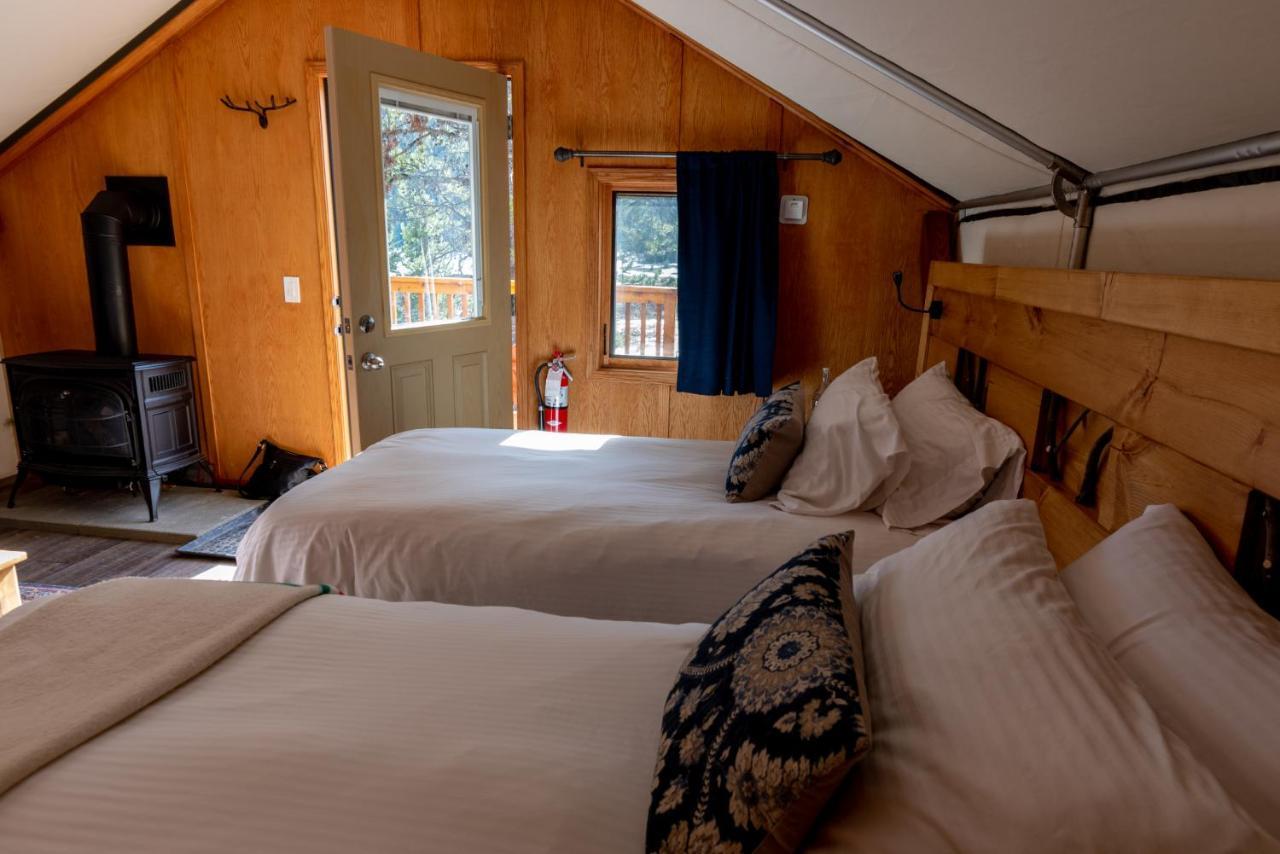 Mount Engadine Lodge Кананаскис-Вилледж Экстерьер фото